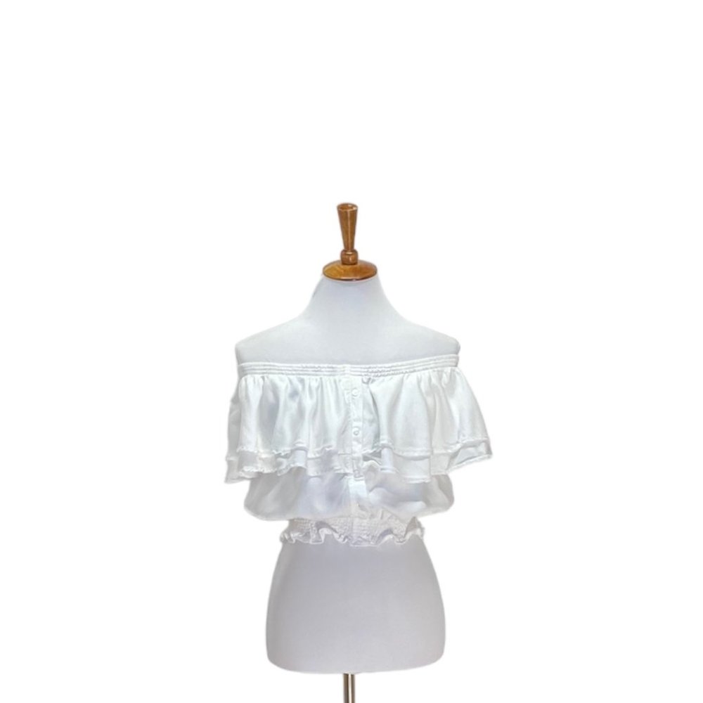 SneakPeek Off Shoulder Blouse White Size S Bohemain Coastal Minimalist Smocked